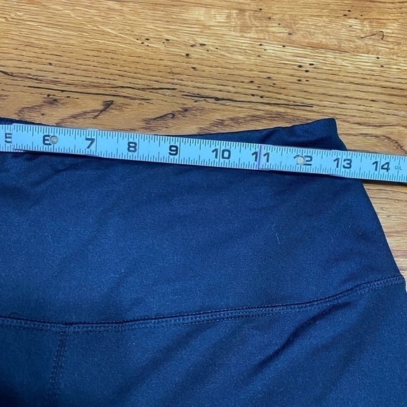 velocity High Rise LengthLeggings in Black Medium - Picture 6 of 9